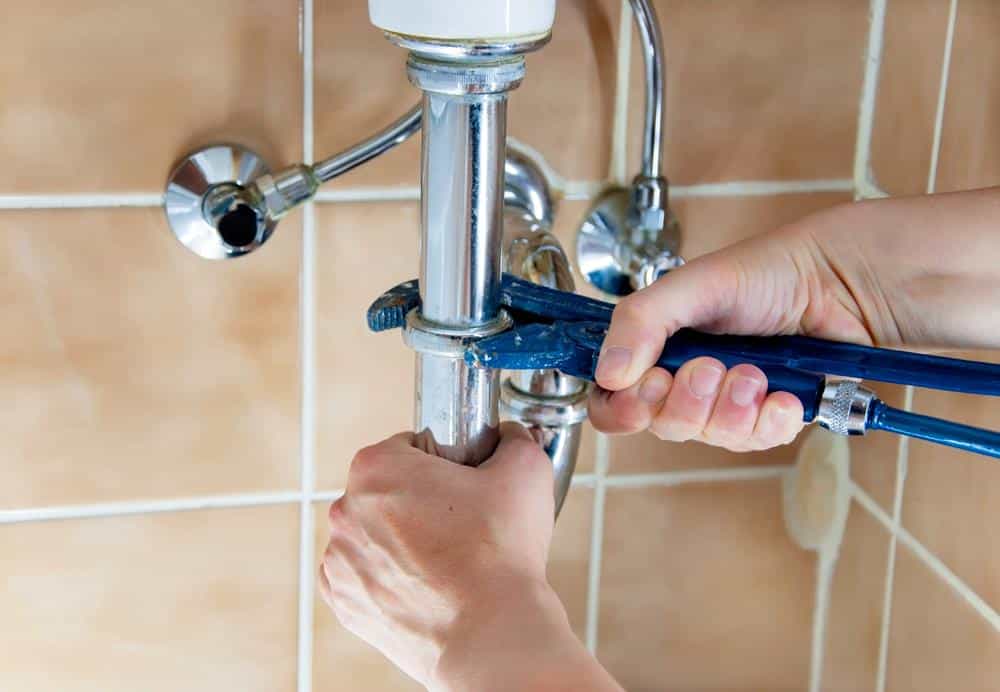 كشف تسربات المياه فحص وعلاجها النهائي
