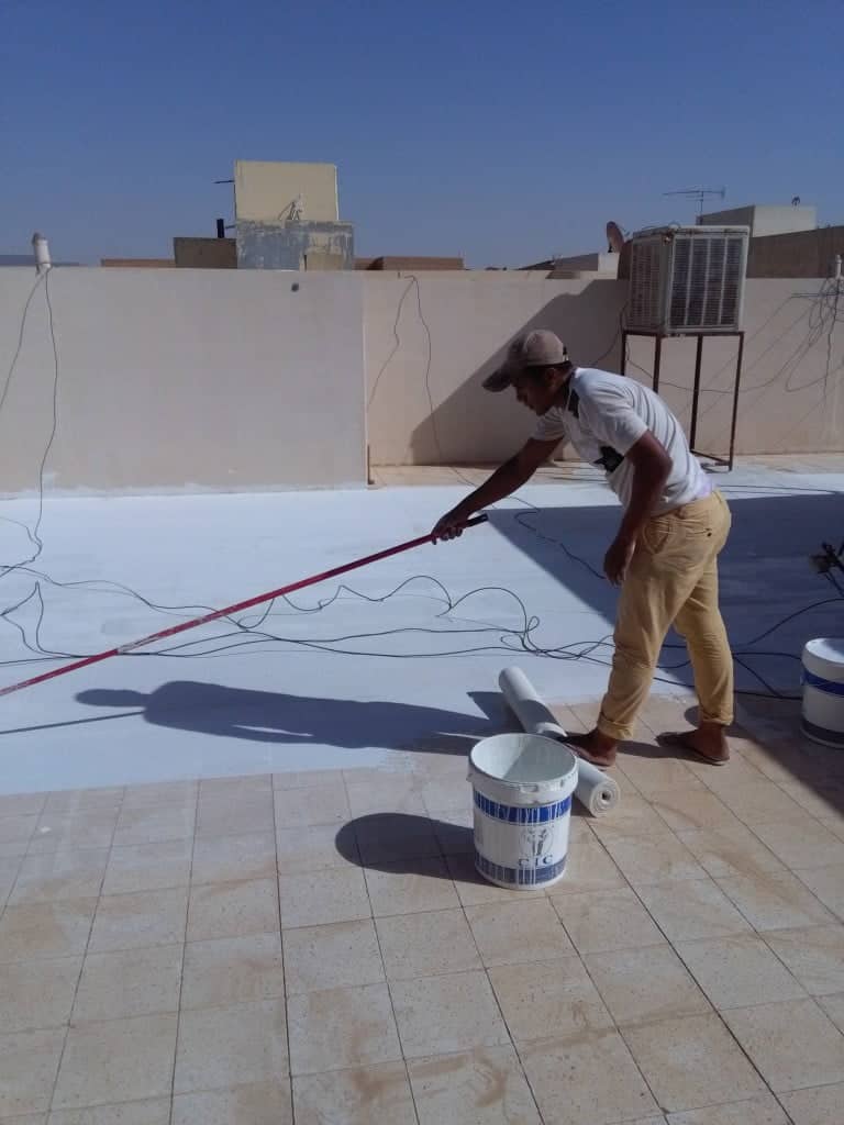 عزل الأسطح بعد البلاط
