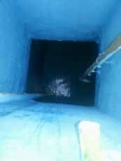صورة عزل الخزان بمادة الايبوكسي بعد معالجة تسربات الخزانات بجدة