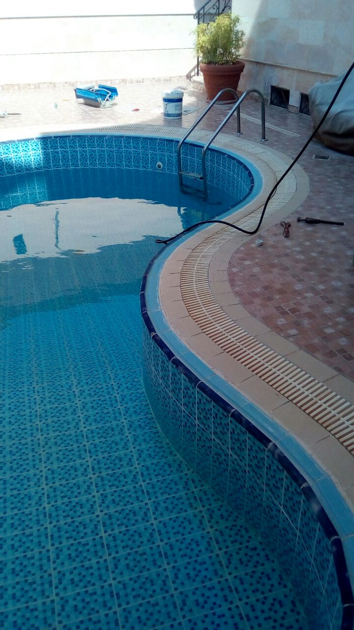 شركة كشف تسربات المسابح
